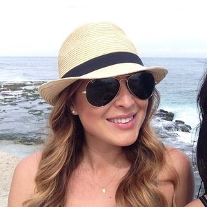 Meet your Posher, Mariella